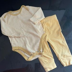 3-6 month yellow/white outfit